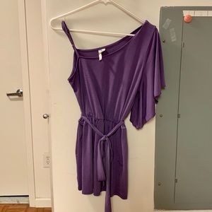 6 Degrees Flowy Asymmetrical One Sleeve Top